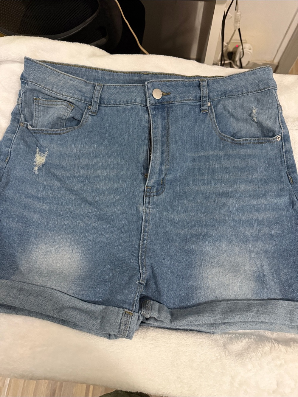 SHEIN Light Blue High Rise Rolled Hem Denim Shorts
